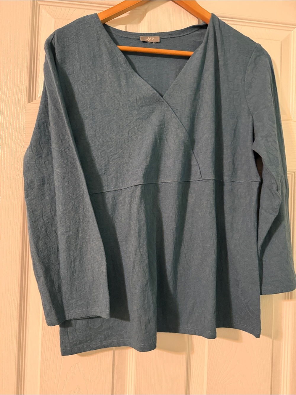 Jill top